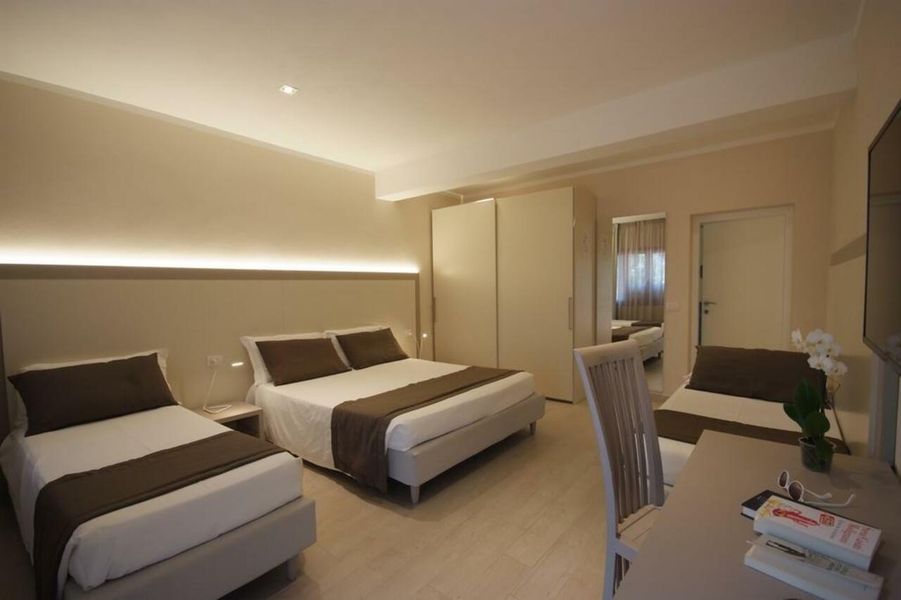 Hotel La Perla Del Golfo Procchio  Luaran gambar