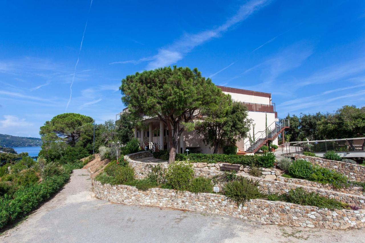 Hotel La Perla Del Golfo Procchio  Luaran gambar