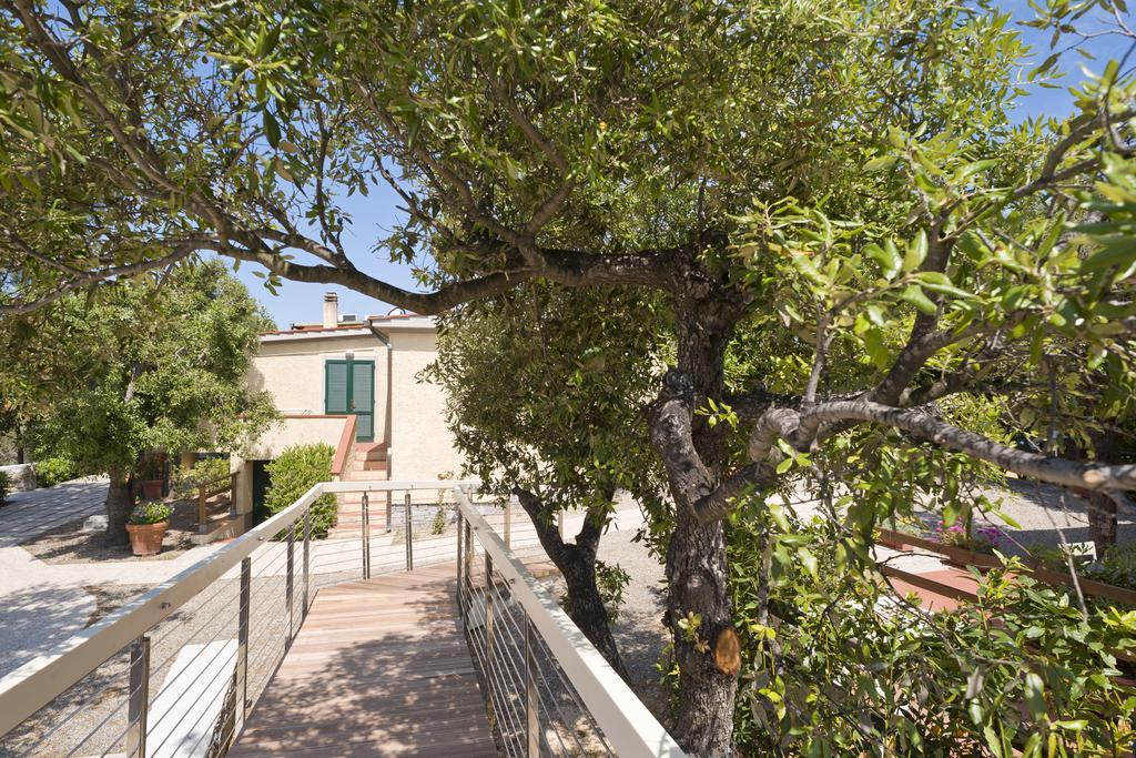 Hotel La Perla Del Golfo Procchio  Luaran gambar