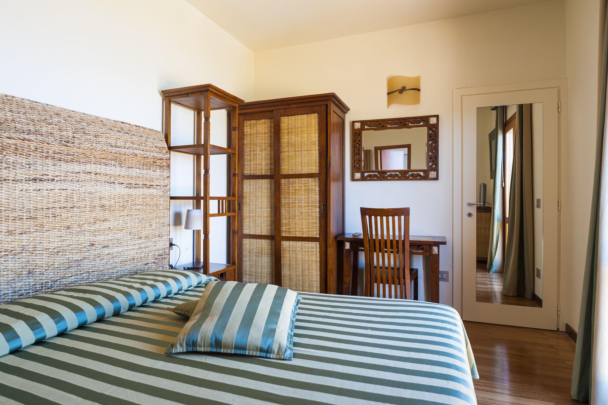 Hotel La Perla Del Golfo Procchio  Luaran gambar