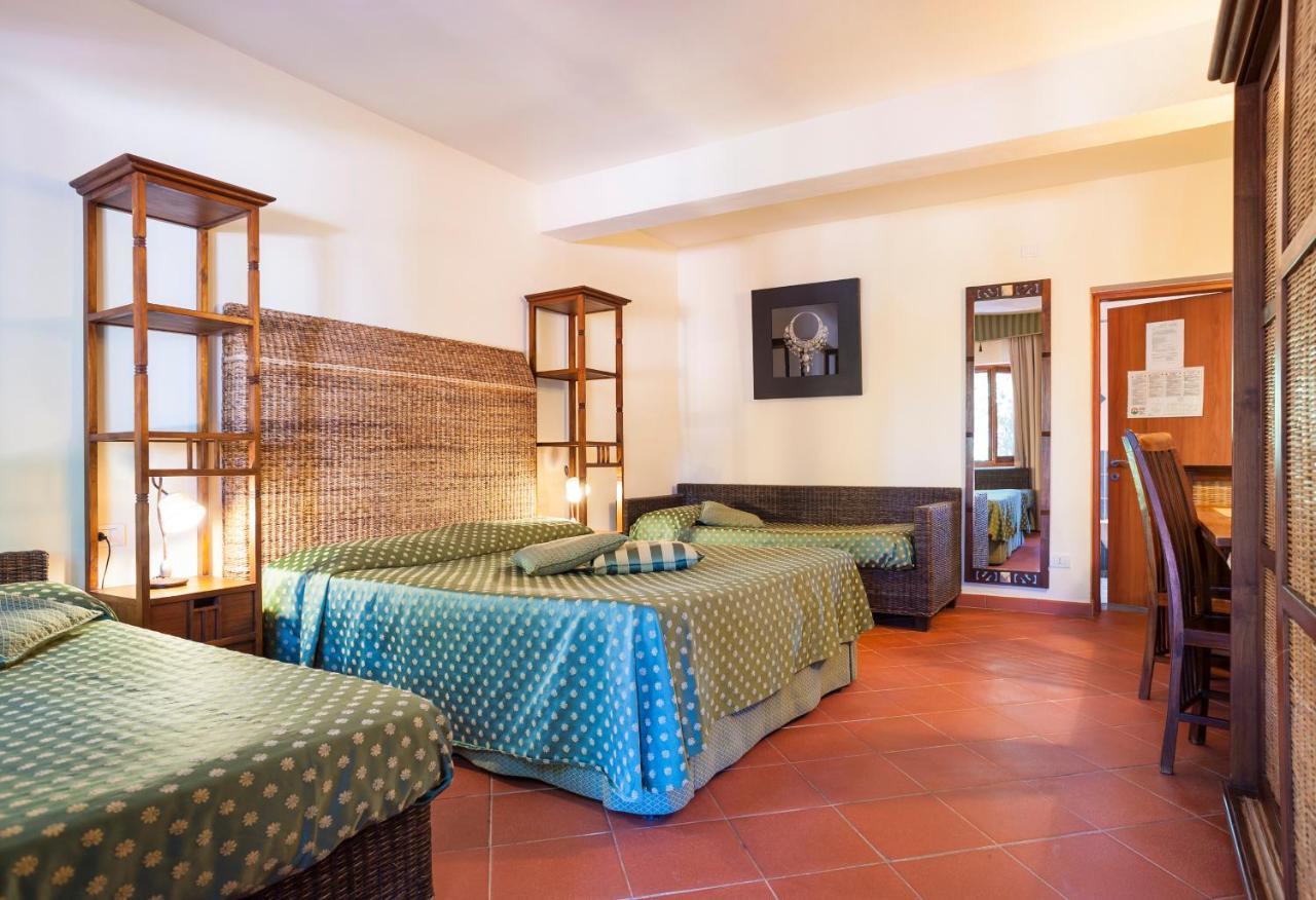 Hotel La Perla Del Golfo Procchio  Luaran gambar